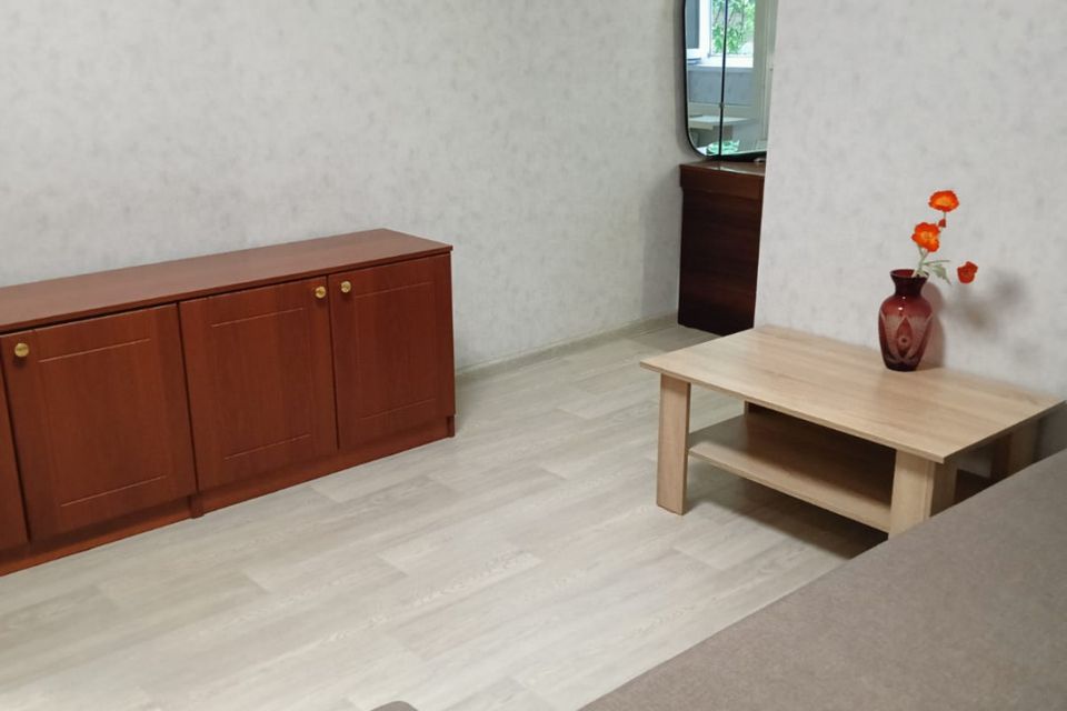Продаётся 1-комнатная квартира, 37 м²
