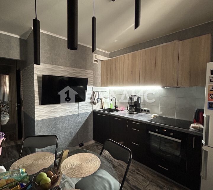 Продаётся 1-комнатная квартира, 39.4 м²