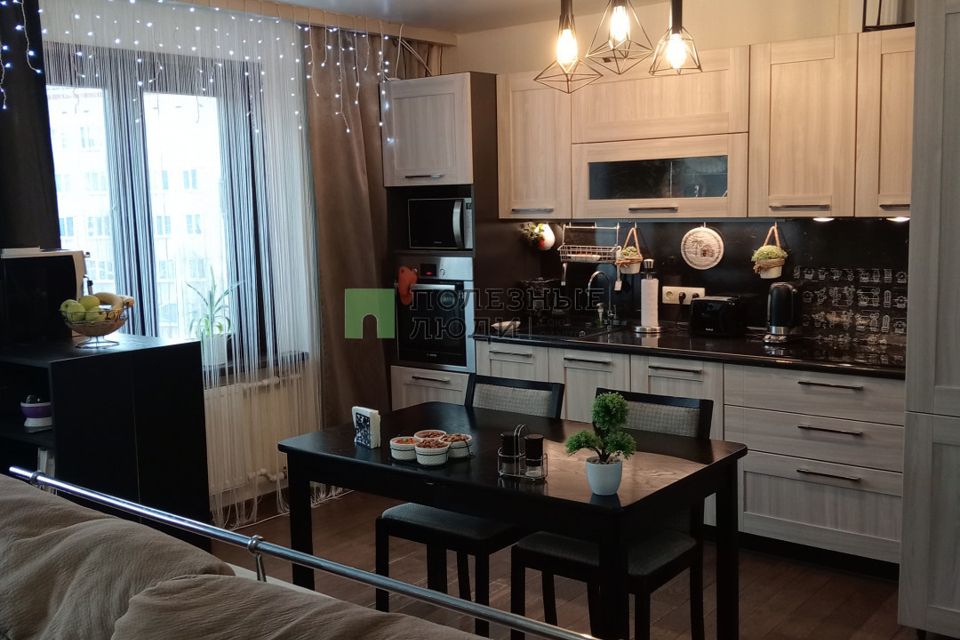 Продаётся 3-комнатная квартира, 90 м²