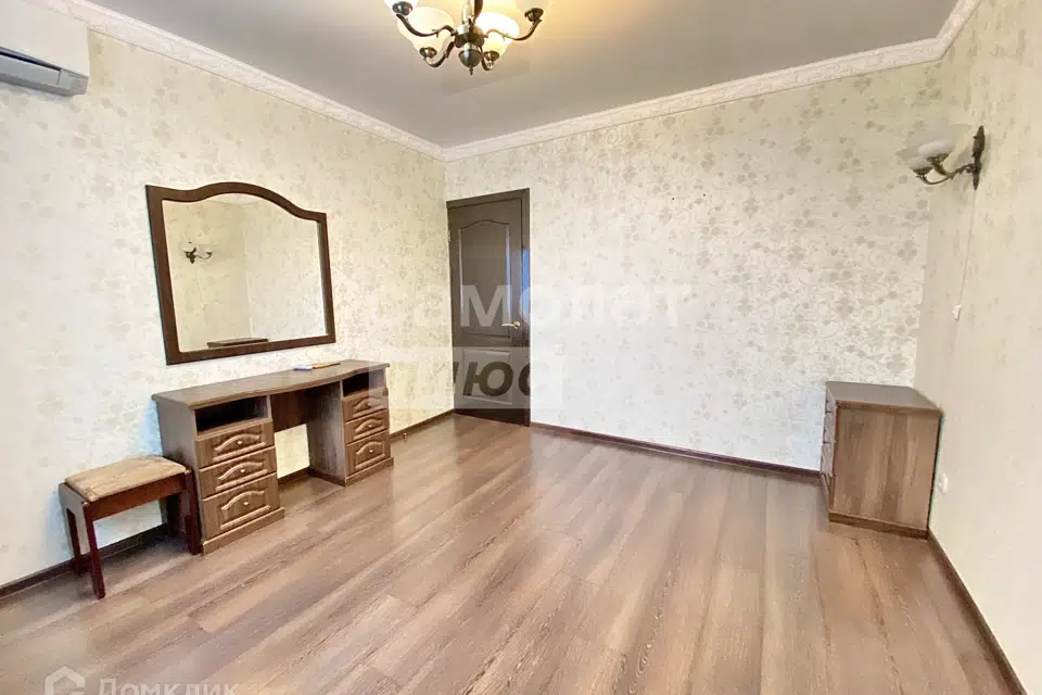 Продаётся 2-комнатная квартира, 56 м²