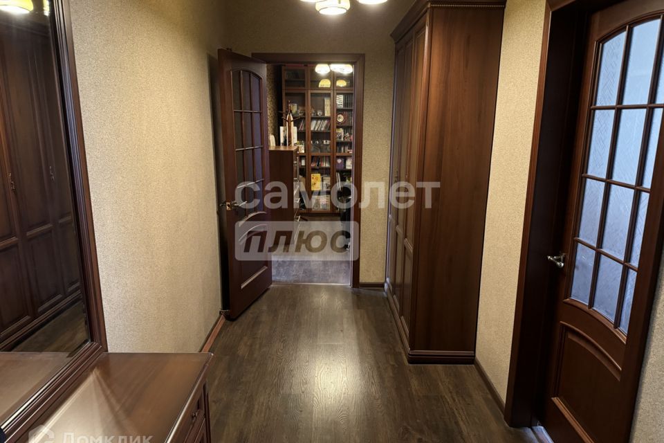 Продаётся 3-комнатная квартира, 82 м²