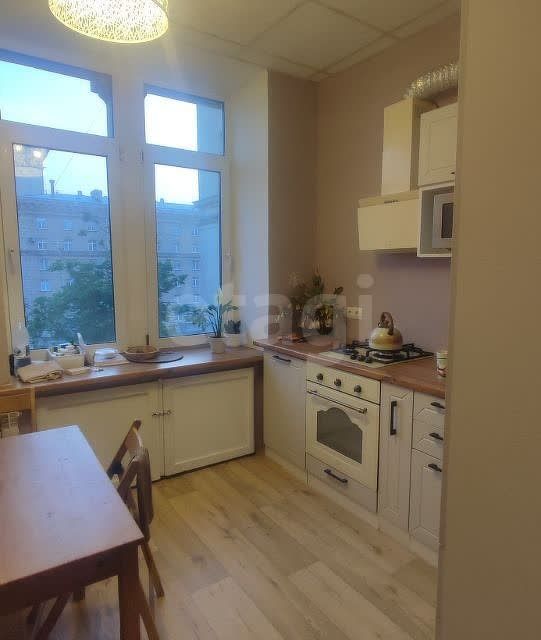 Сдаётся 2-комнатная квартира, 60 м²