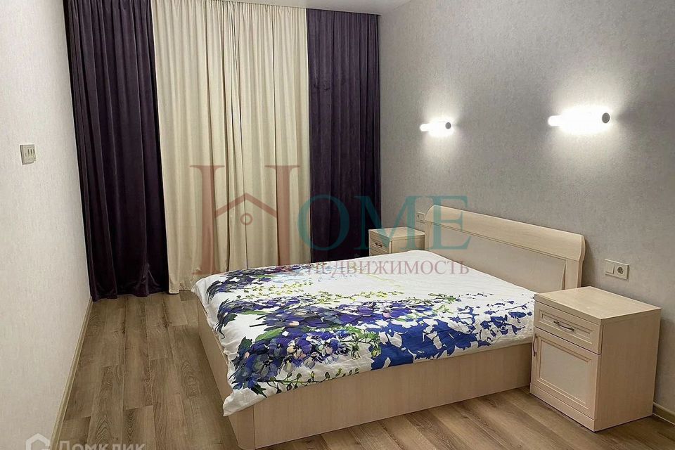 Сдаётся 2-комнатная квартира, 58 м²