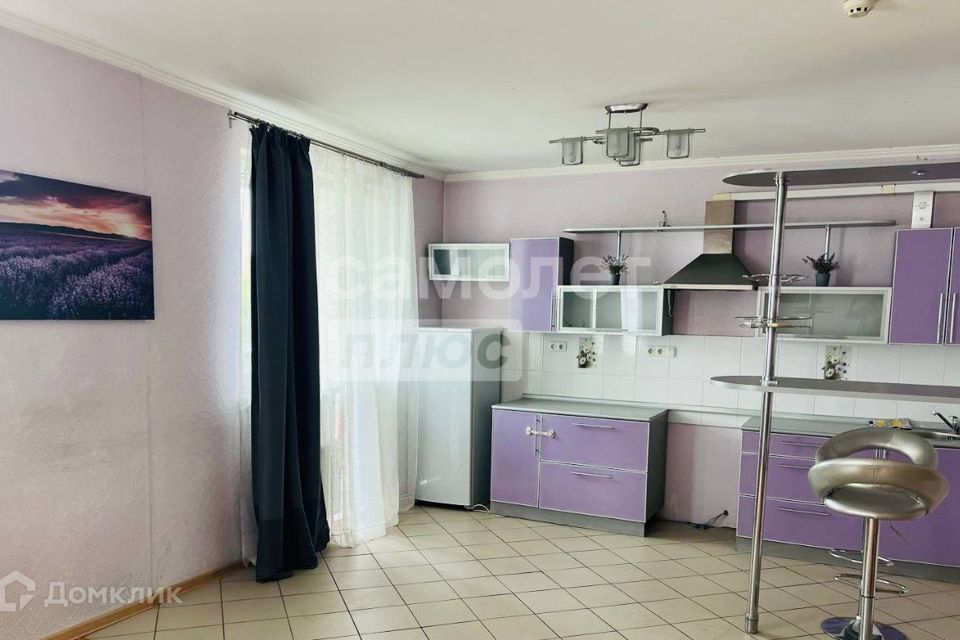 Продаётся 2-комнатная квартира, 65.3 м²
