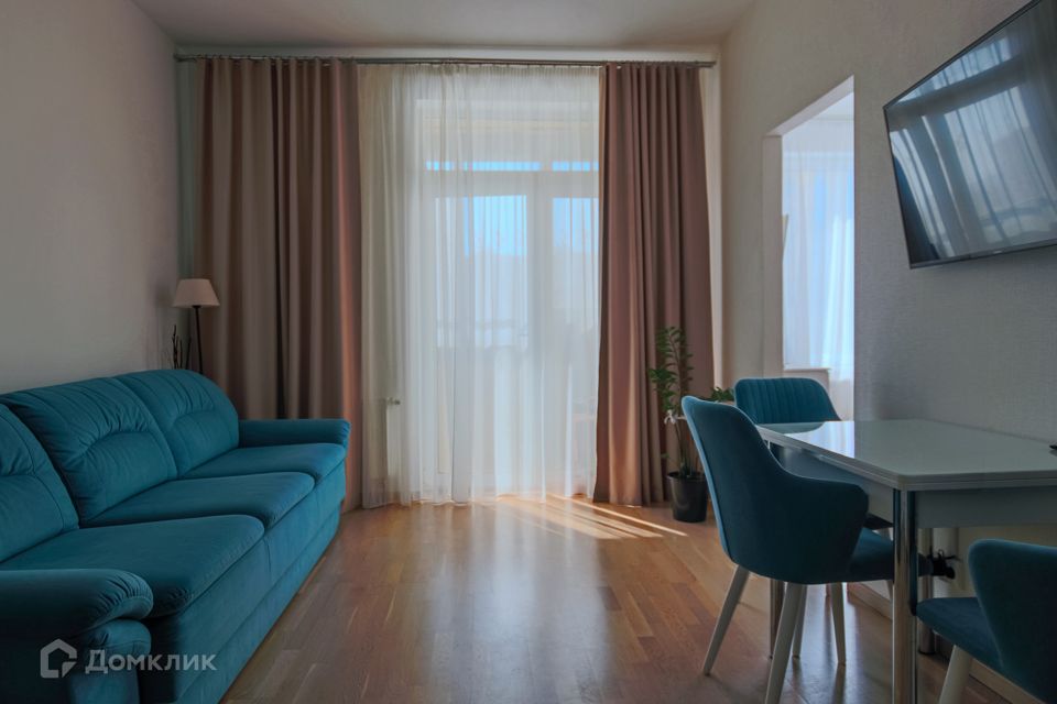 Продаётся 1-комнатная квартира, 37.7 м²
