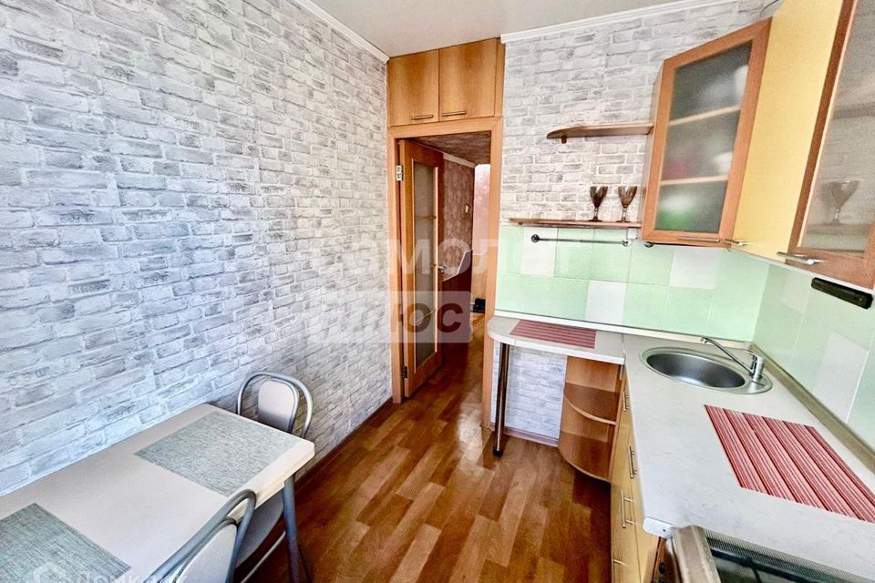 Продаётся 2-комнатная квартира, 40.3 м²