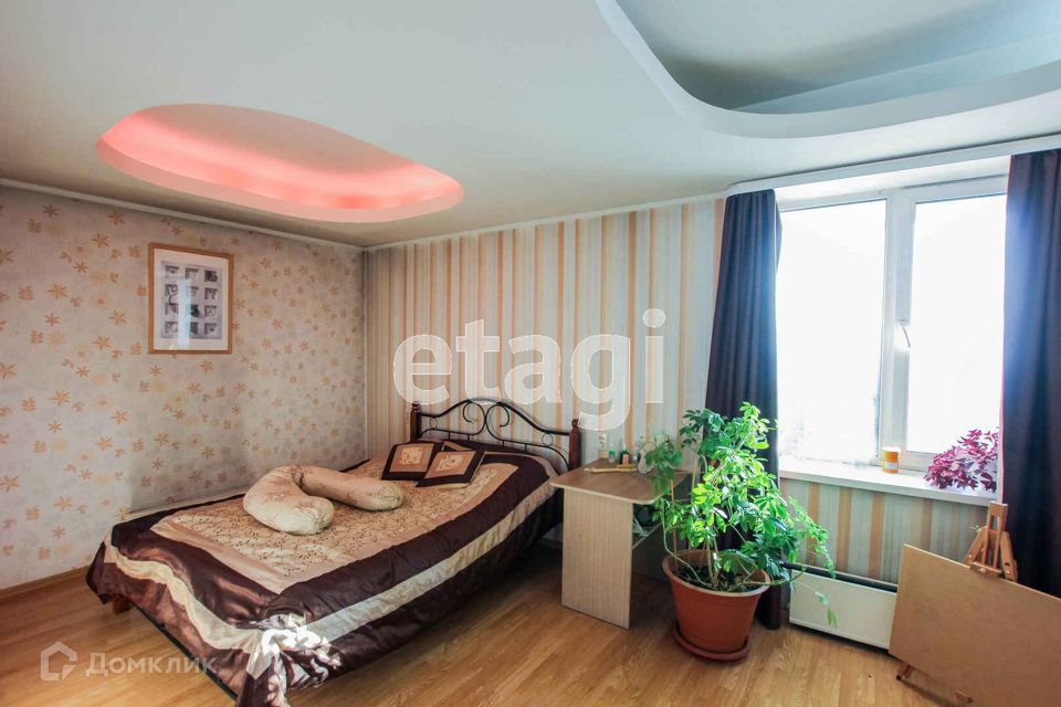 Продаётся 2-комнатная квартира, 75.1 м²