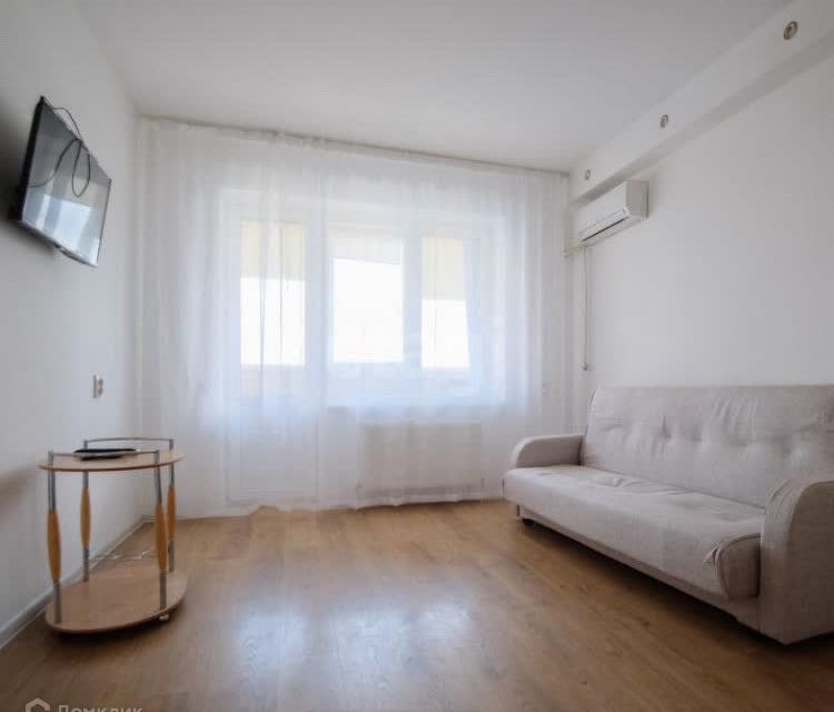 Продаётся 1-комнатная квартира, 39 м²