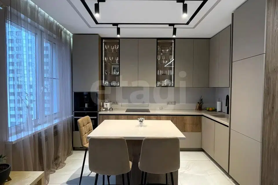 Продаётся 3-комнатная квартира, 79.6 м²