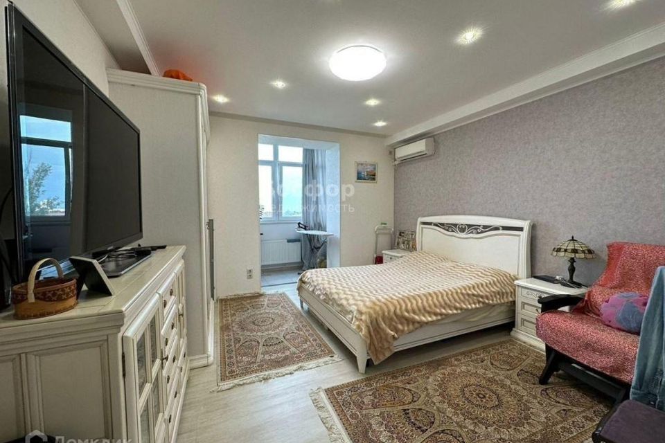 Продаётся 3-комнатная квартира, 76.4 м²