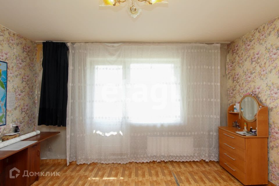 Продаётся 1-комнатная квартира, 42 м²