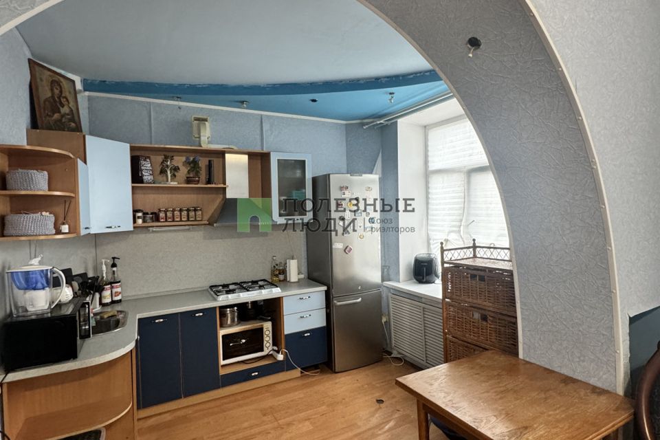 Продаётся 3-комнатная квартира, 61 м²