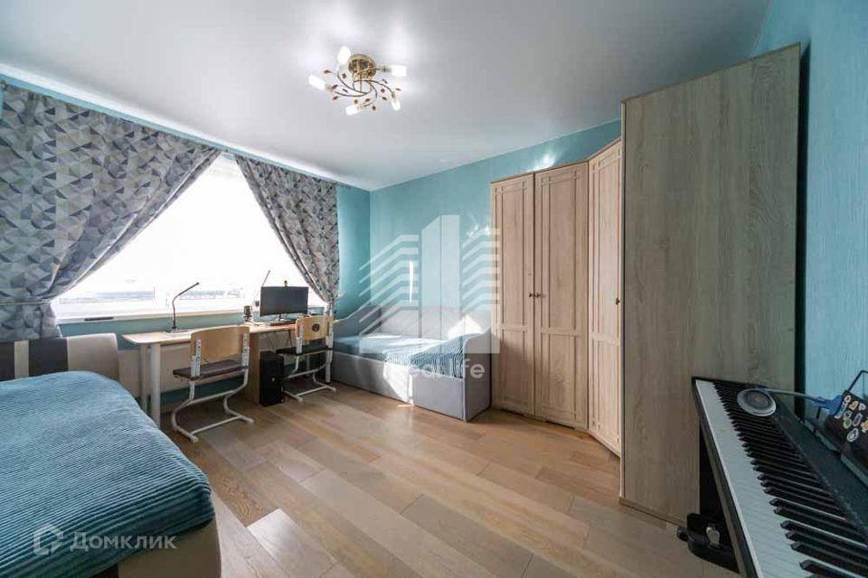Продаётся 3-комнатная квартира, 72.8 м²