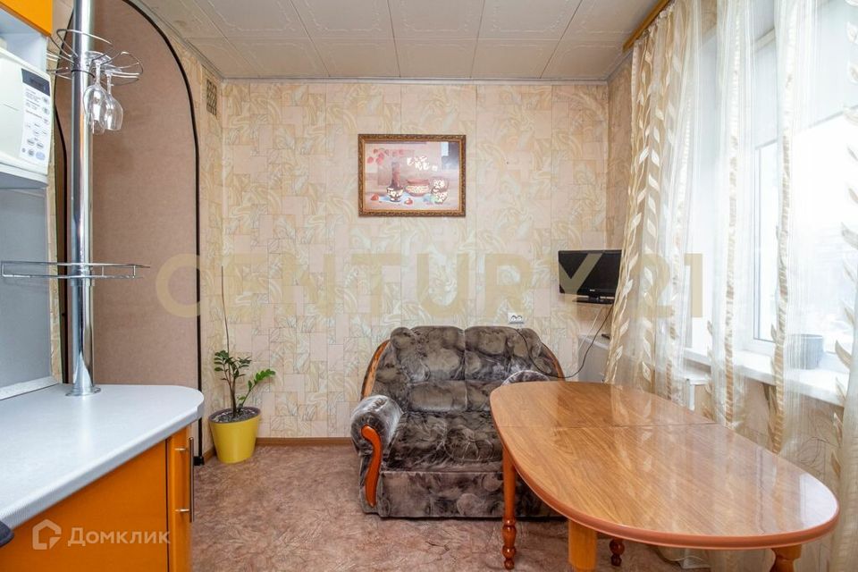 Продаётся 1-комнатная квартира, 37.3 м²