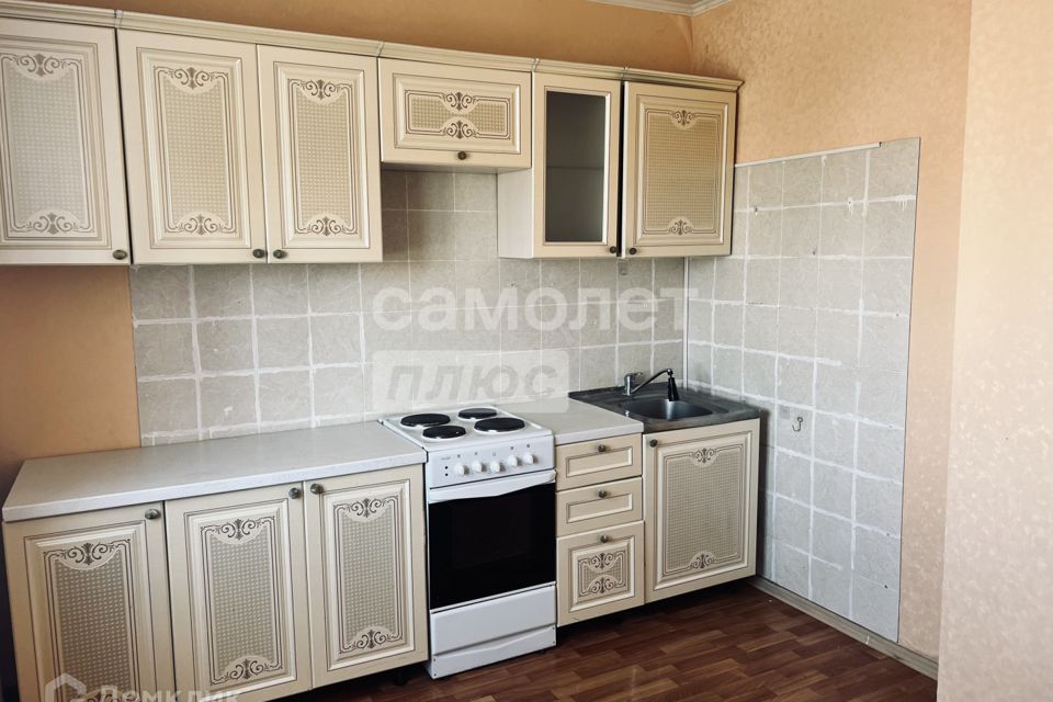 Продаётся 3-комнатная квартира, 76.7 м²