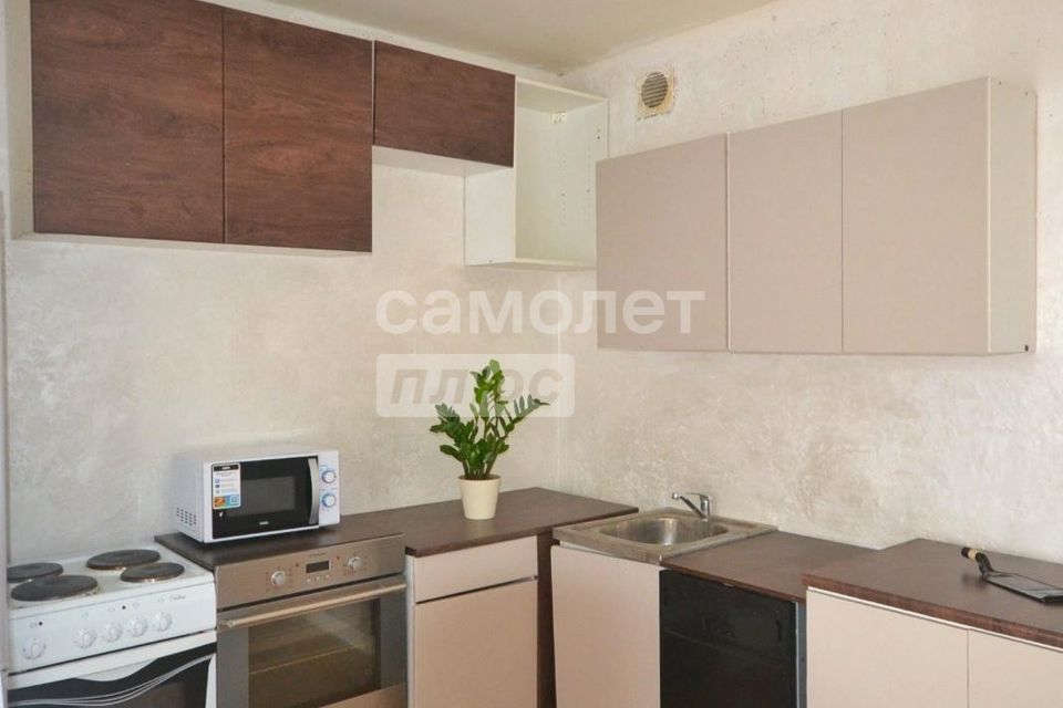 Продаётся 2-комнатная квартира, 58.7 м²