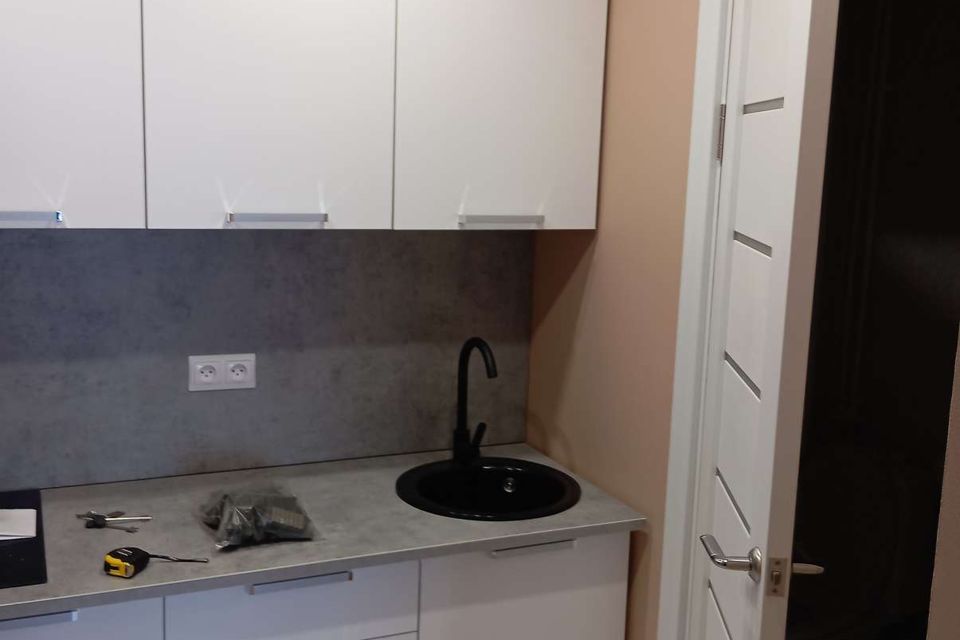 Продаётся 1-комнатная квартира, 18 м²