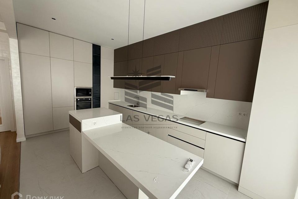 Сдаётся 2-комнатная квартира, 60 м²