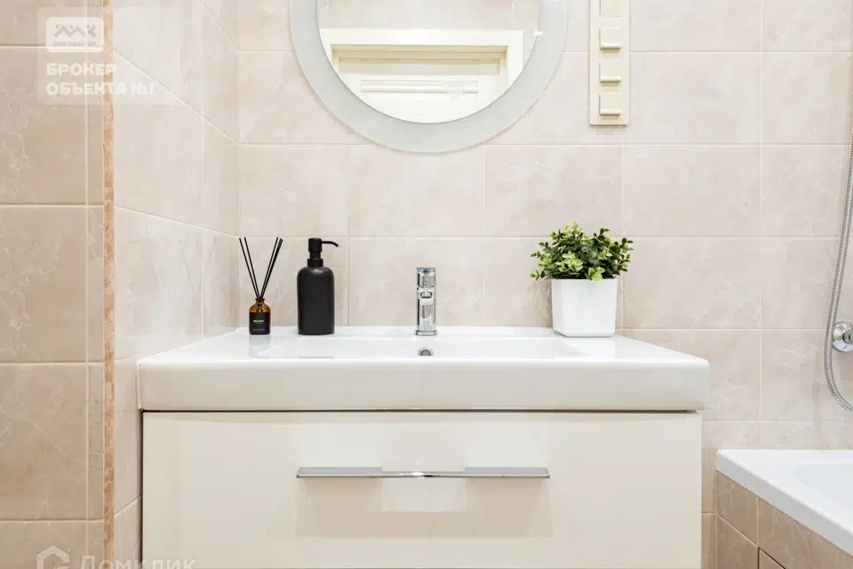 Продаётся 2-комнатная квартира, 66.7 м²