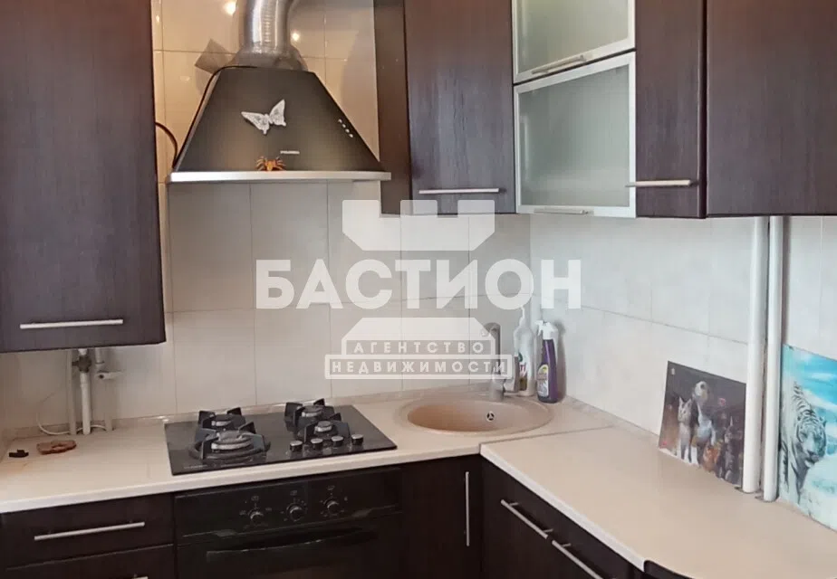 Продаётся 3-комнатная квартира, 49.8 м²
