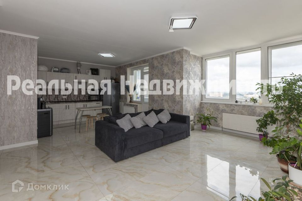 Продаётся 2-комнатная квартира, 86.6 м²