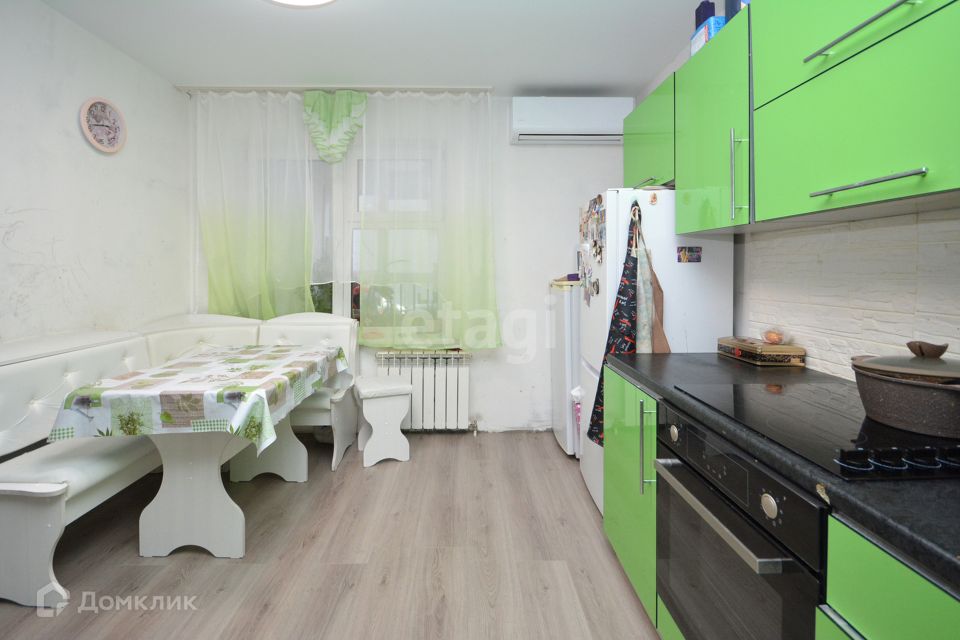 Продаётся 3-комнатная квартира, 68.1 м²