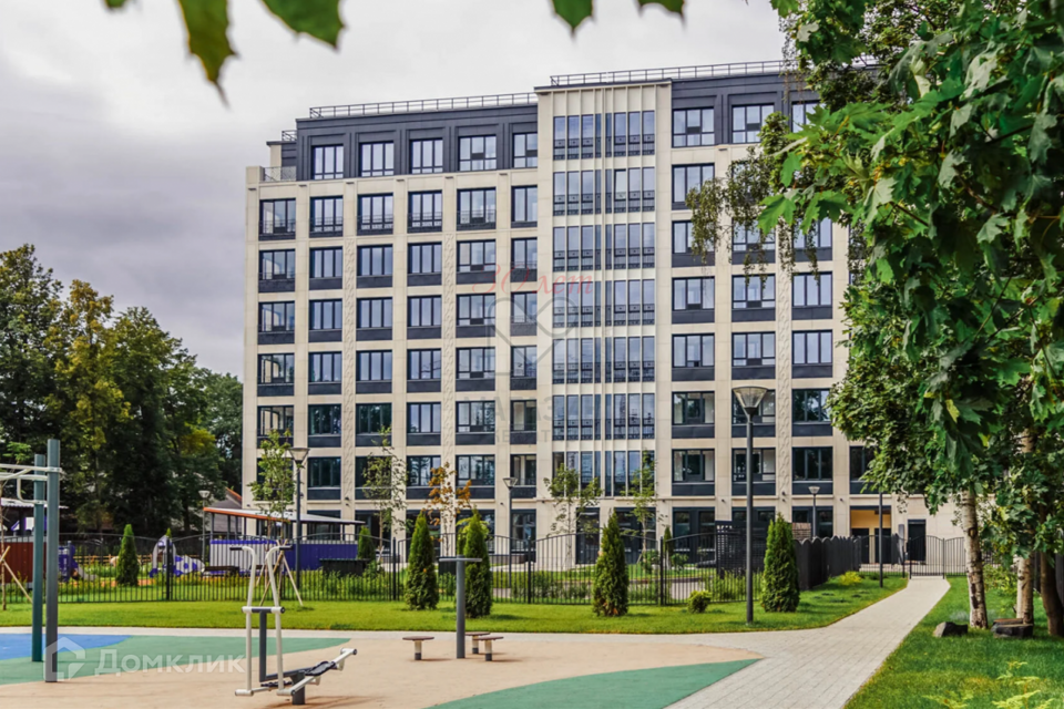 Продаётся 1-комнатная квартира, 52.3 м²