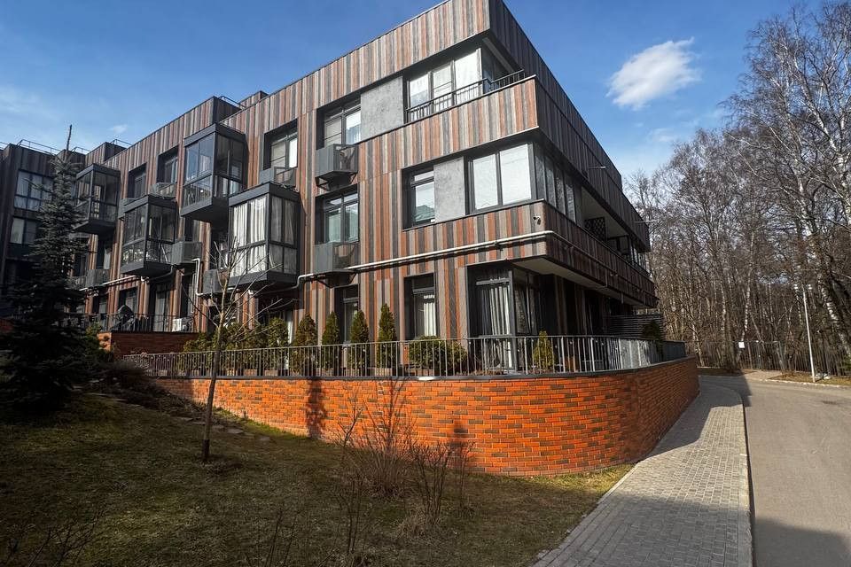 Продаётся 2-комнатная квартира, 80 м²