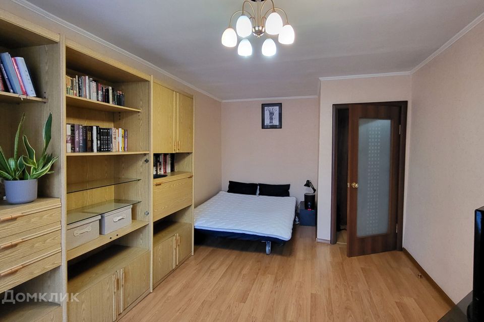 Продаётся 1-комнатная квартира, 33 м²