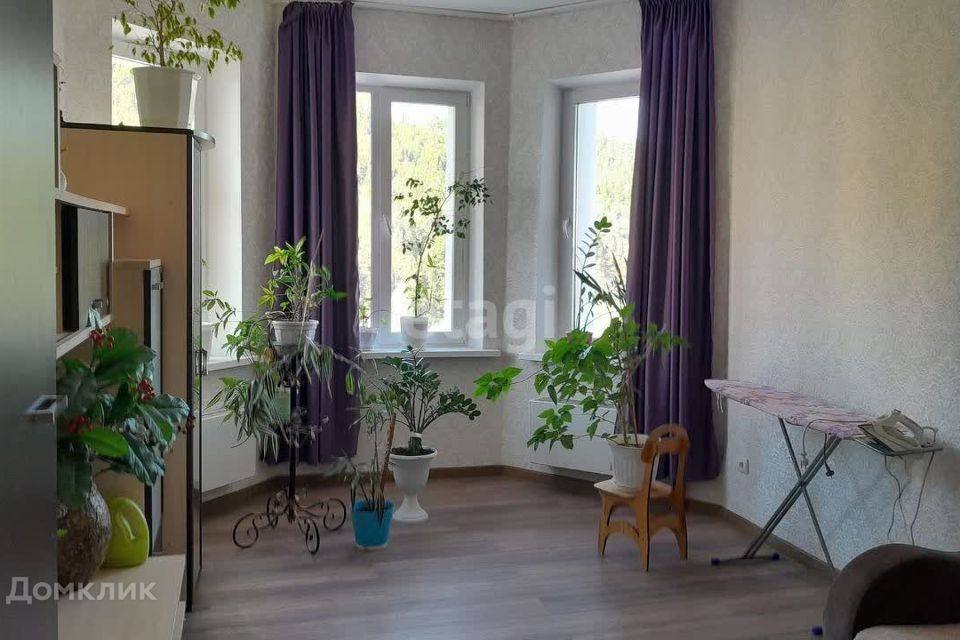 Продаётся 3-комнатная квартира, 91.5 м²
