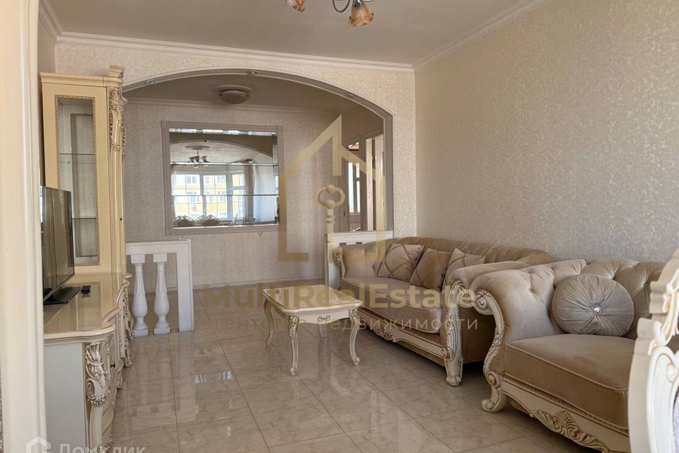 Сдаётся 3-комнатная квартира, 82 м²
