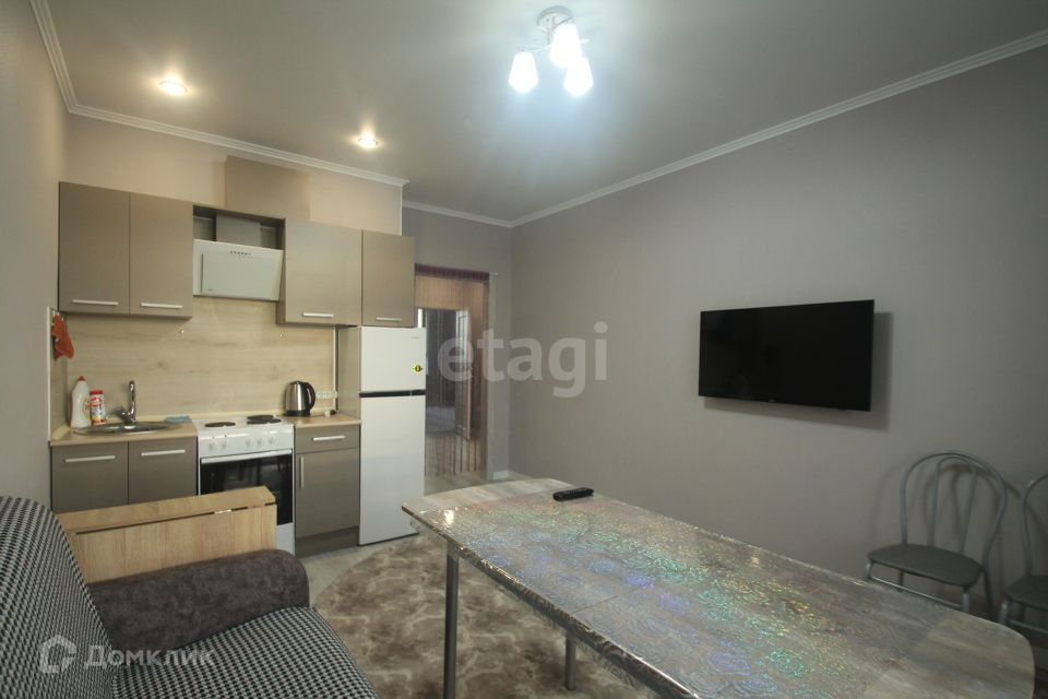 Сдаётся 2-комнатная квартира, 54 м²