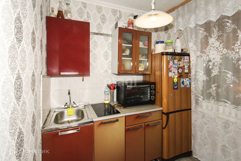 Продаётся 3-комнатная квартира, 47.5 м²