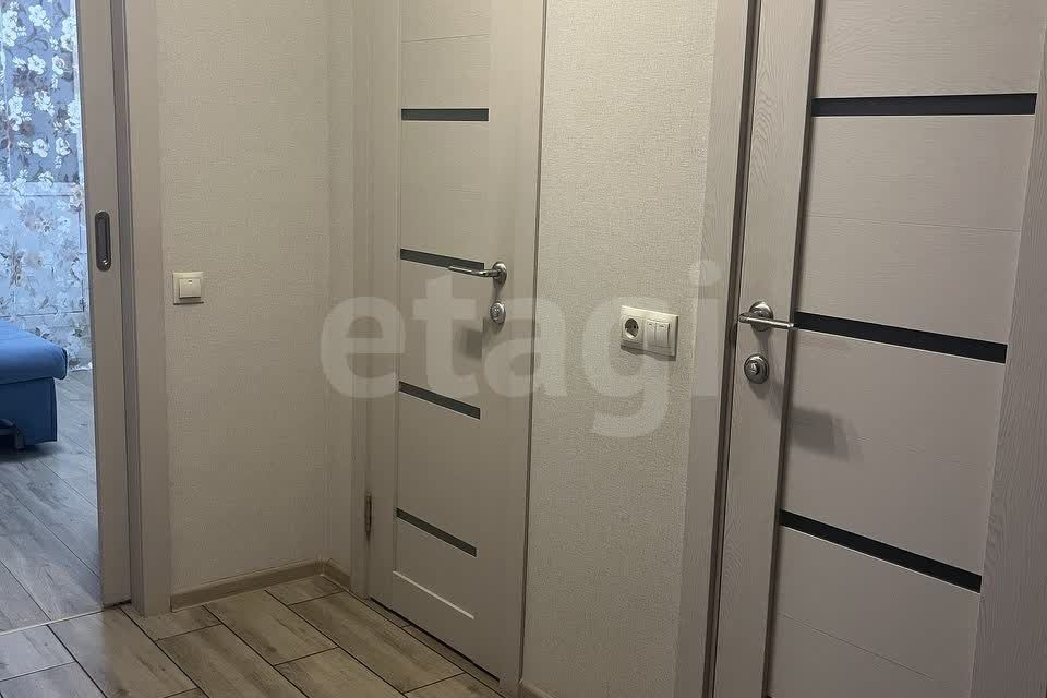 Продаётся 1-комнатная квартира, 36.8 м²