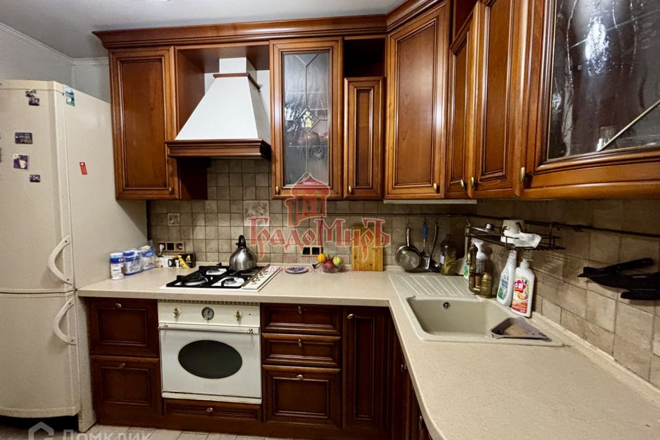 Продаётся 3-комнатная квартира, 53.6 м²