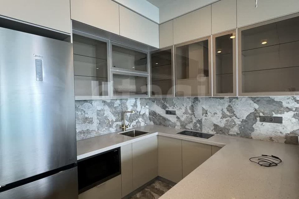 Продаётся 1-комнатная квартира, 46.5 м²