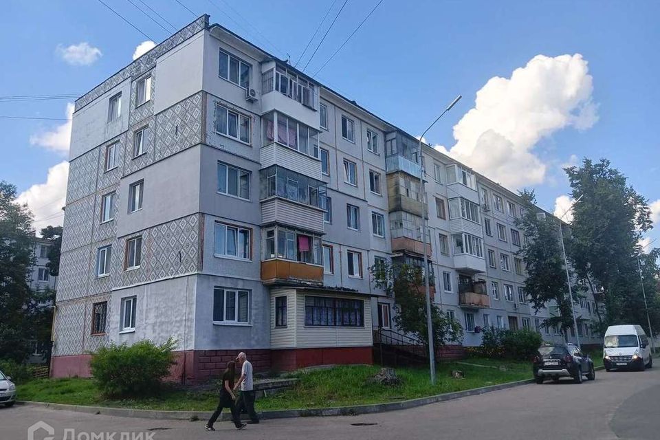 Продаётся 4-комнатная квартира, 57.8 м²