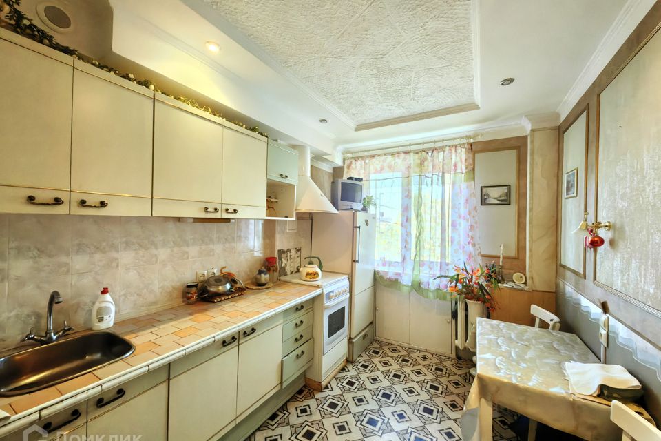 Продаётся 3-комнатная квартира, 63 м²