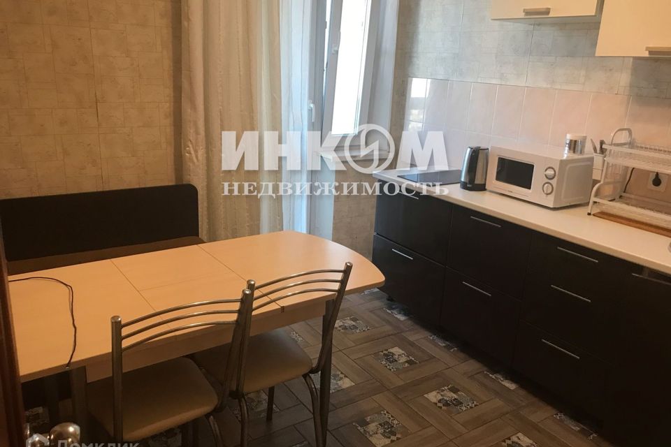 Сдаётся 1-комнатная квартира, 40 м²