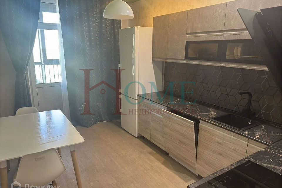 Сдаётся 1-комнатная квартира, 41 м²