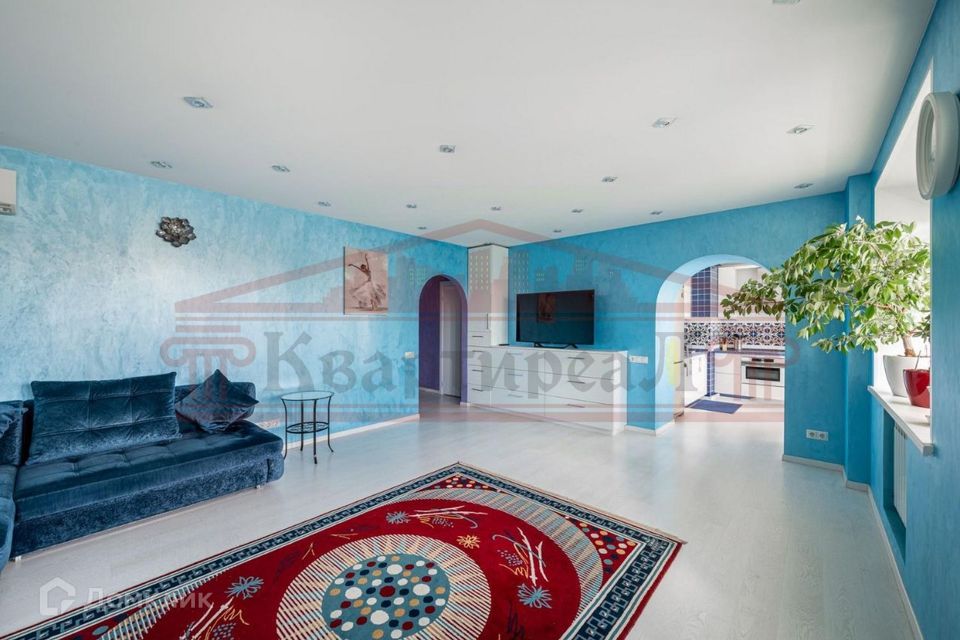 Сдаётся 2-комнатная квартира, 70 м²