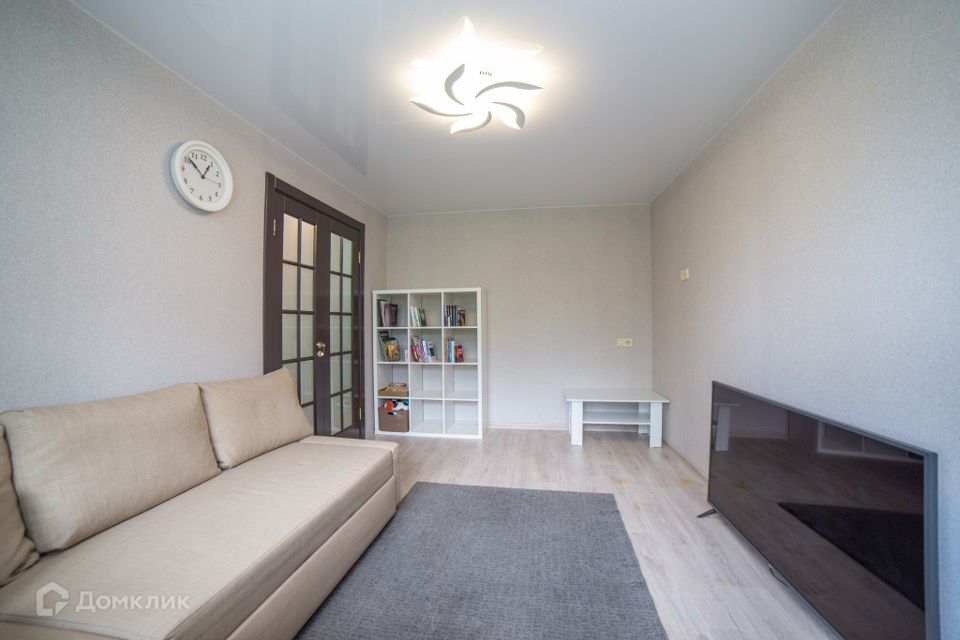 Продаётся 3-комнатная квартира, 54.8 м²