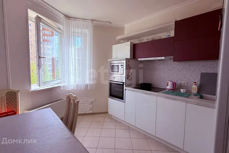 Продаётся 1-комнатная квартира, 38 м²