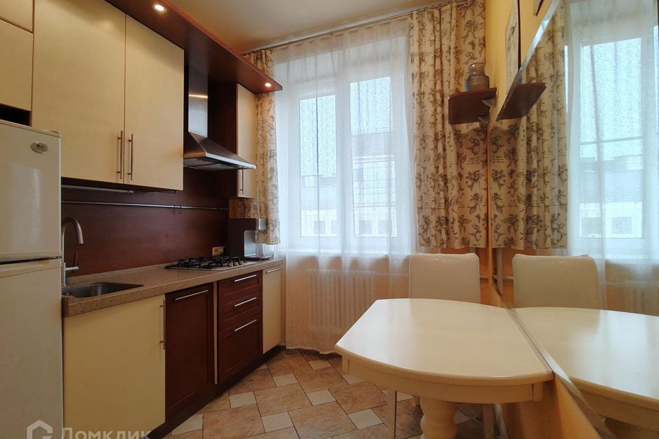 Продаётся 1-комнатная квартира, 38.3 м²