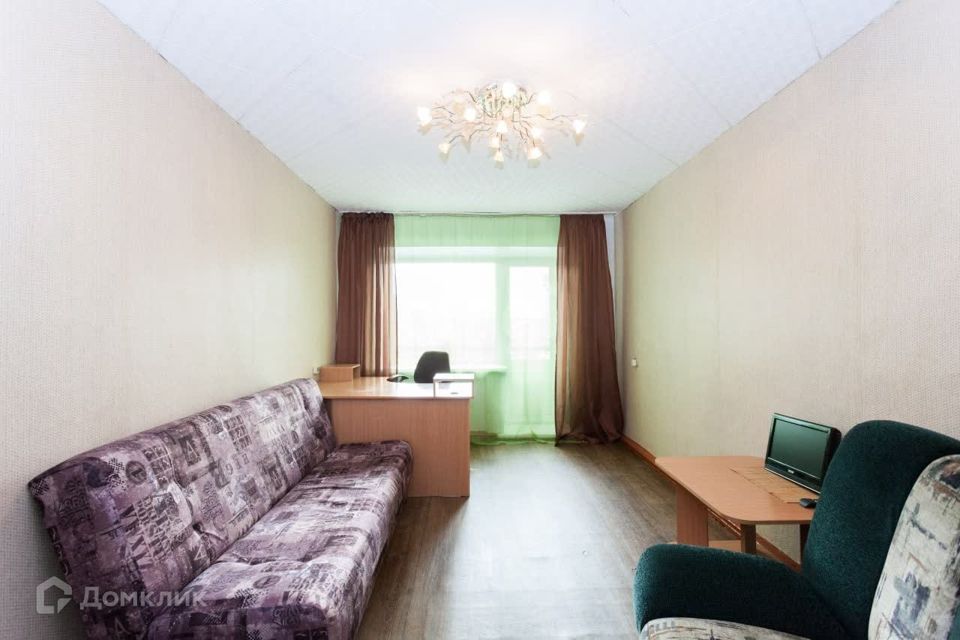 Продаётся 3-комнатная квартира, 57.4 м²