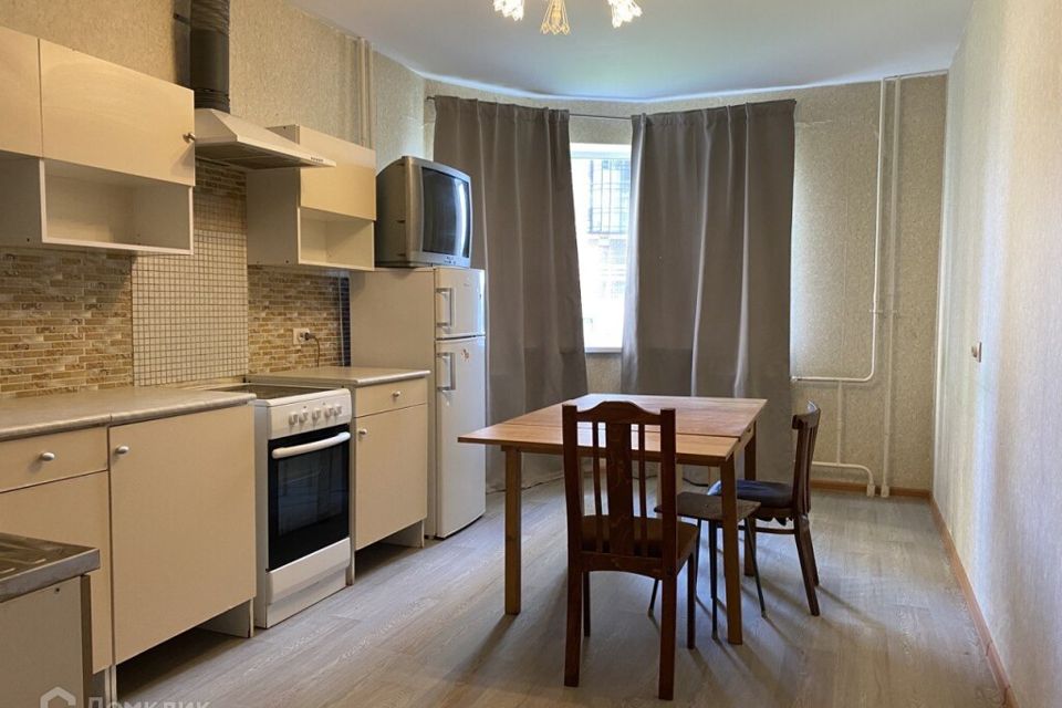 Продаётся 3-комнатная квартира, 80 м²