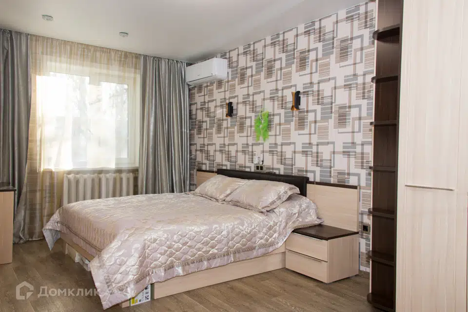 Продаётся 4-комнатная квартира, 86 м²