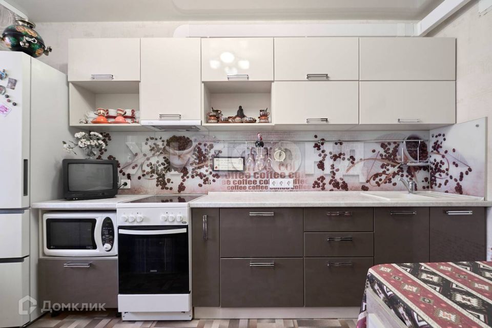 Продаётся 2-комнатная квартира, 55.9 м²