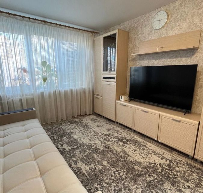 Продаётся 3-комнатная квартира, 60.7 м²