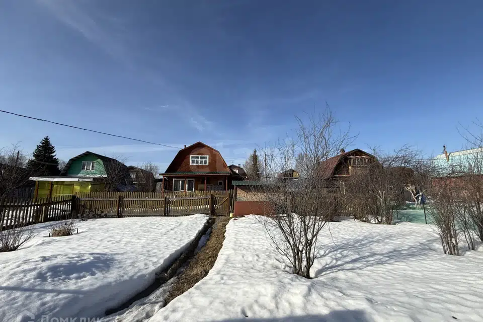 Продаётся 2-этажный дом, 50 м²